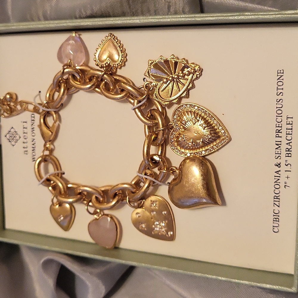 Atterri Brushed Golden Toned Heart Charm Bracelet BNIB Ta
